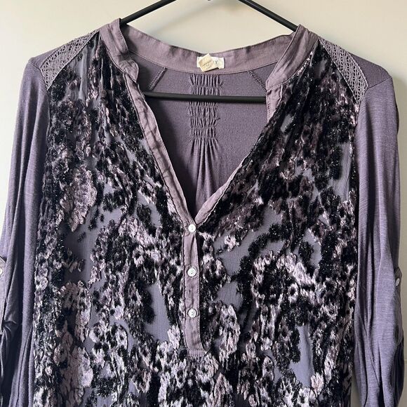 Anthropologie Tiny Blouse Women Medium Purple Black Velvet Burnout Silk Flaw - Picture 3 of 16